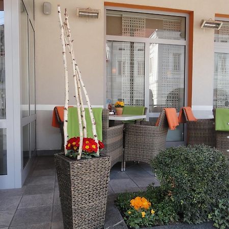 Hotel Bela Krajina Метлика Экстерьер фото