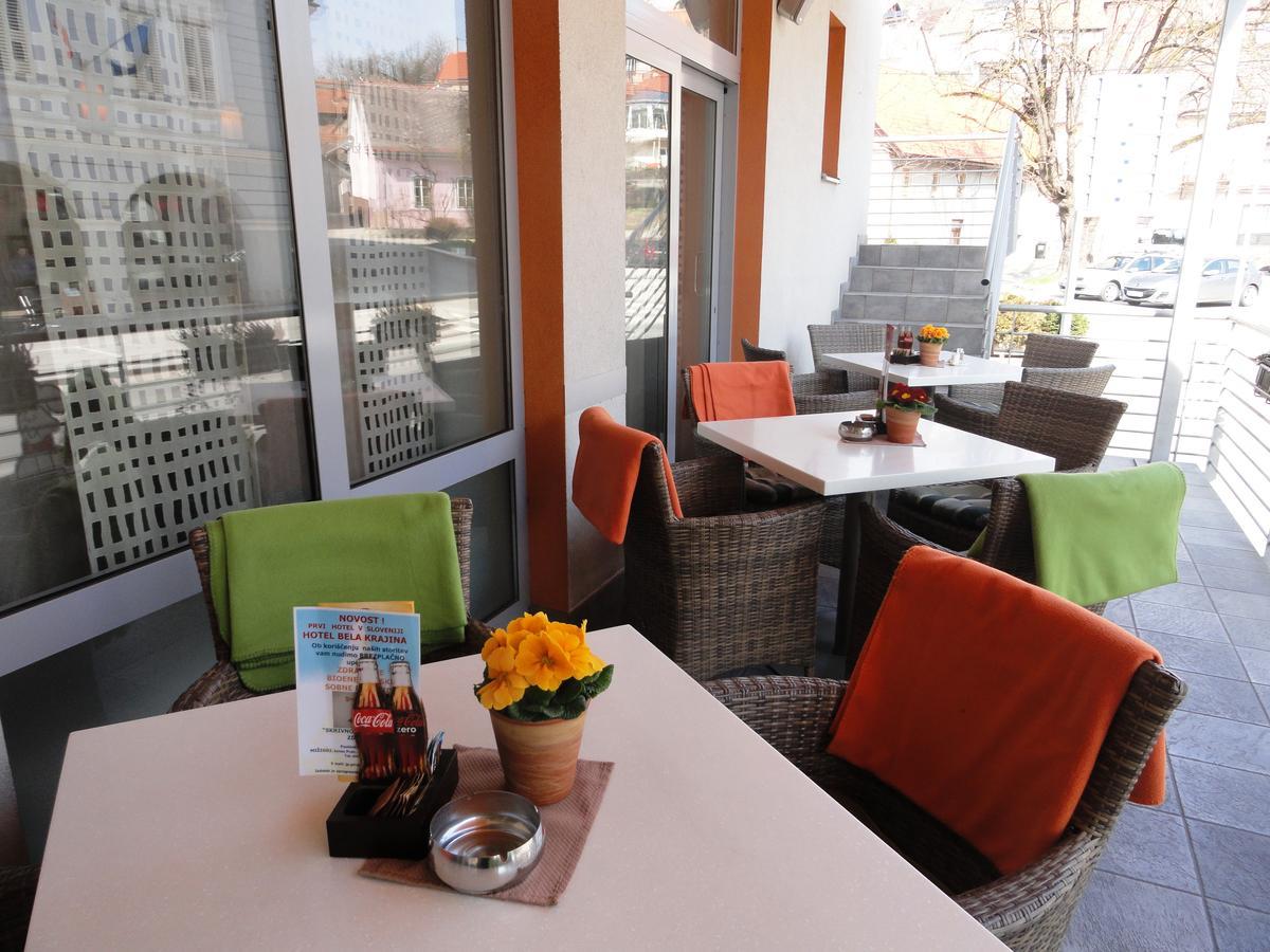 Hotel Bela Krajina Метлика Экстерьер фото